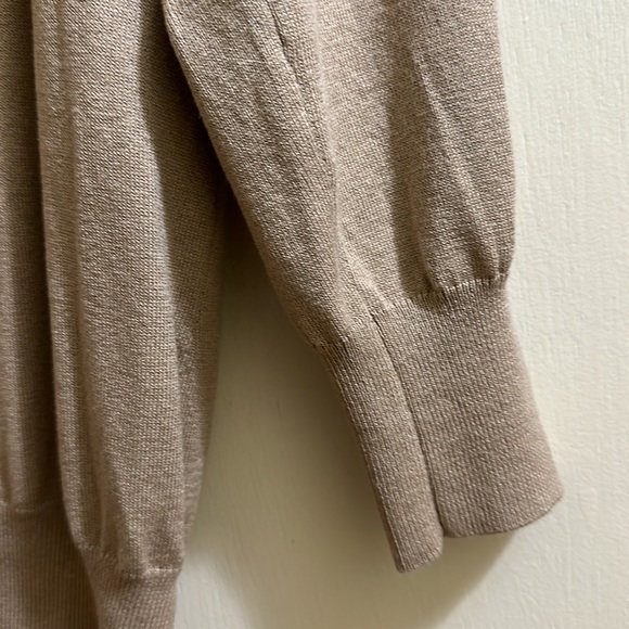 Beautiful ANTONIO MELANI Tan Sweater - Picture 9 of 11